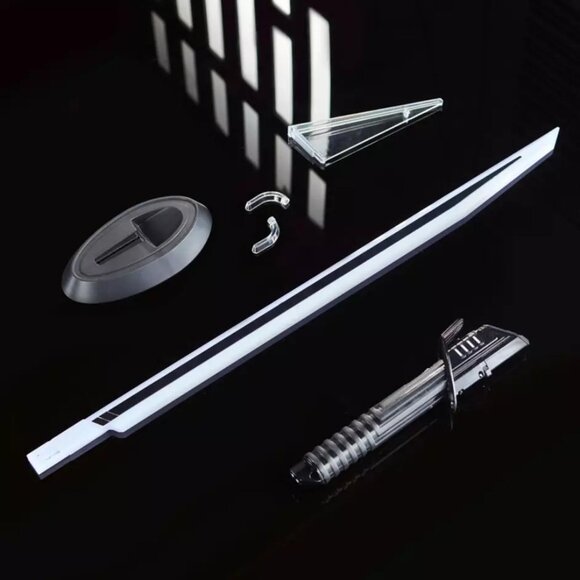 Legacy LIGHTSABER Darksaber – Star Wars Gen 1 - Picture 8 of 11